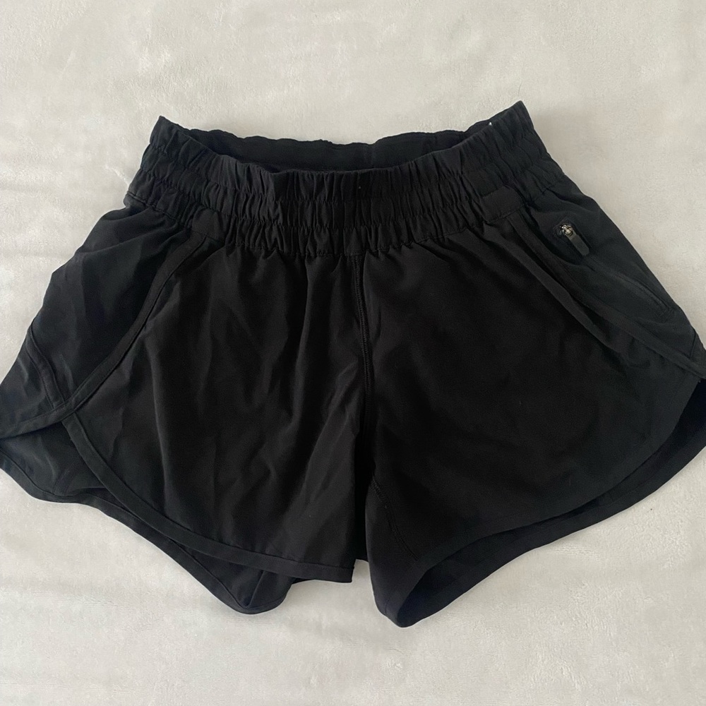 Lululemon Size 6 Black Shorts